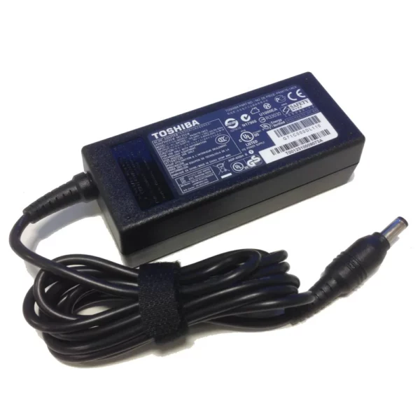 TOSHIBA 19V 3.42A 65W STANDARD PIN Laptop Charger - Image 3