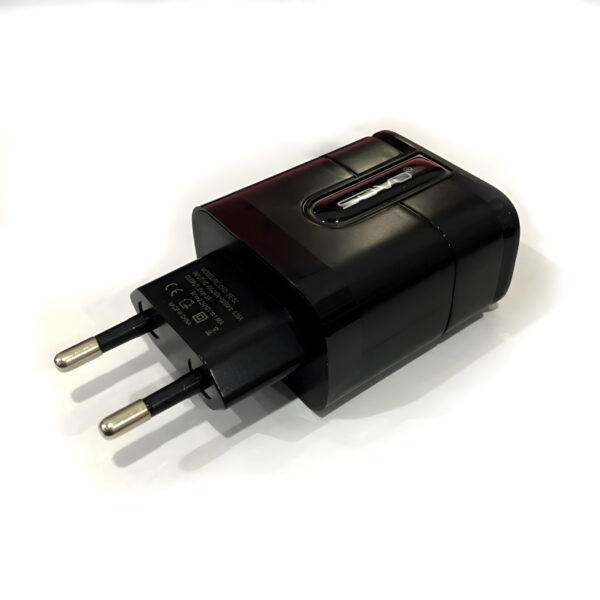 Sovo SE-52 Lexus 2.4 Amp Super Fast Charging Adapter With 2 USB Ports - Image 3