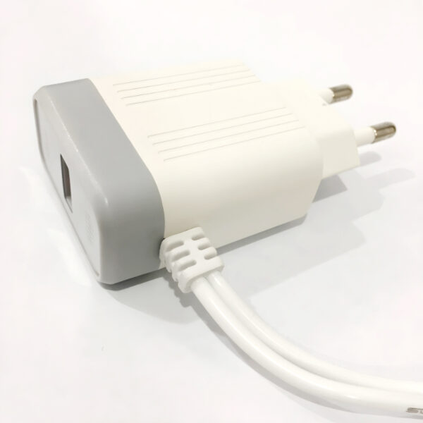 SOVO Combo SG-101 3.4A Quick Charger With Dual Attached Cables - Image 8