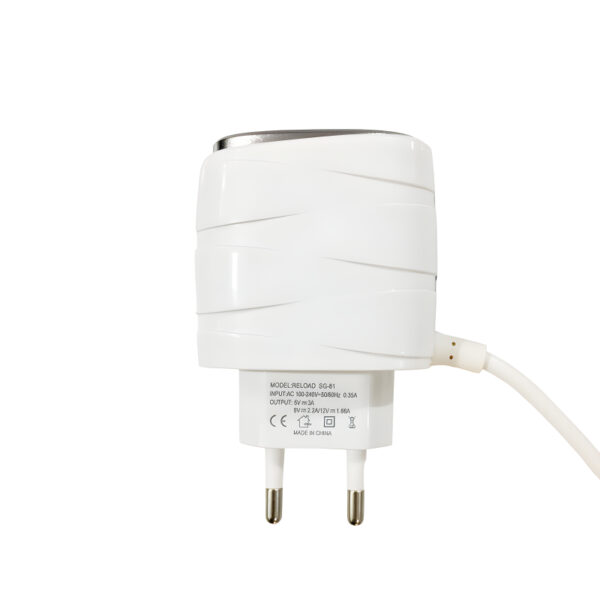 SOVO SG-81 MAGIC 3.1A Superior Speed Micro Charger With 3 USB Outputs - Image 3